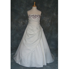 Style Fashionable and Elegant A-Line Strapless Court train Satin Embroider Dress for Bride/Bridal Gown