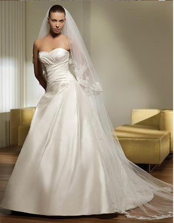 Delicate Ball Gown Strapless Chapel Train Satin Lace Taffeta Wedding Dress